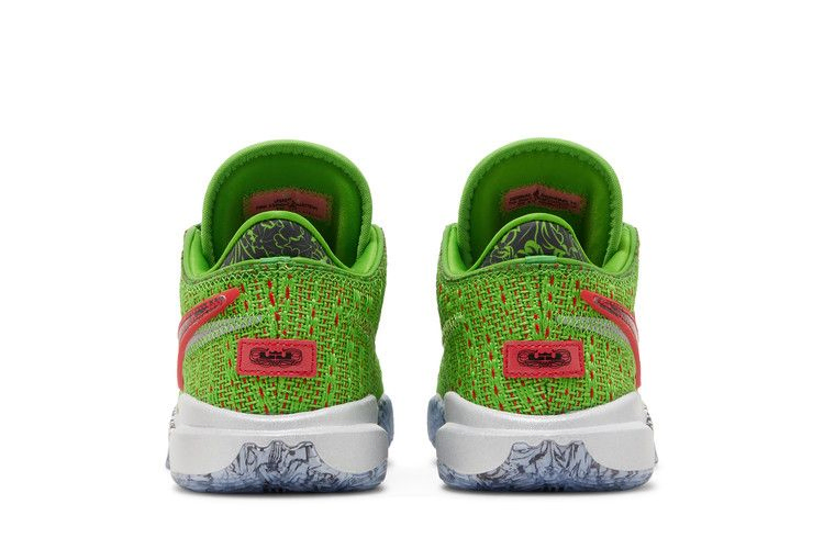 lebron-20-gs-christmas-dq8646-300_05