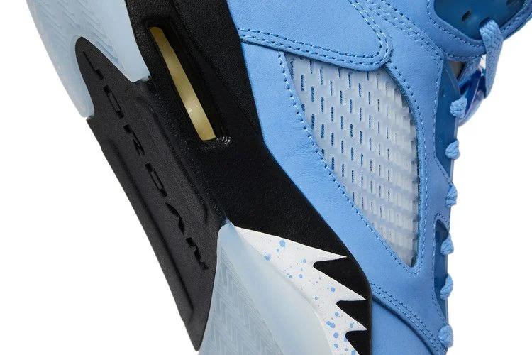 Krossovki-Air-Jordan-5-Retro-SE-UNC-8
