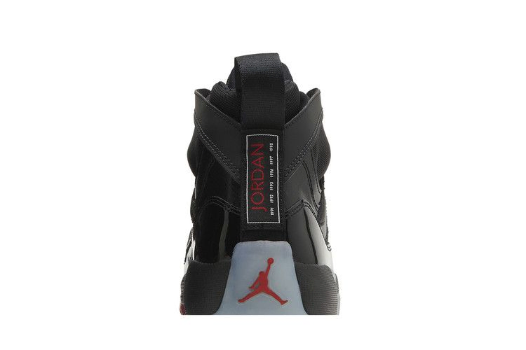 Кроссовки Air Jordan Jumpman Two Trey 'Black University Red'