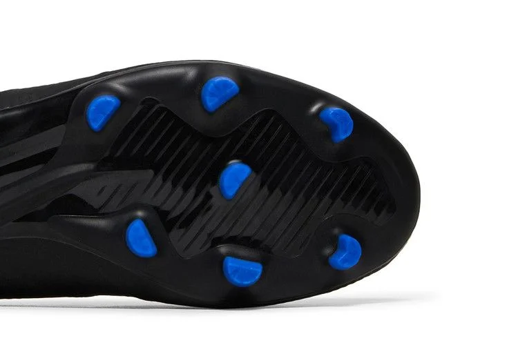 Krossovki-Adidas-Nemeziz-18.2-FG-Black-Football-Blue-4