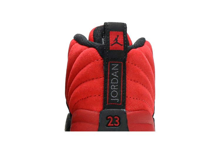 Кроссовки Air Jordan 12 Retro TD 'Reverse Flu Game'