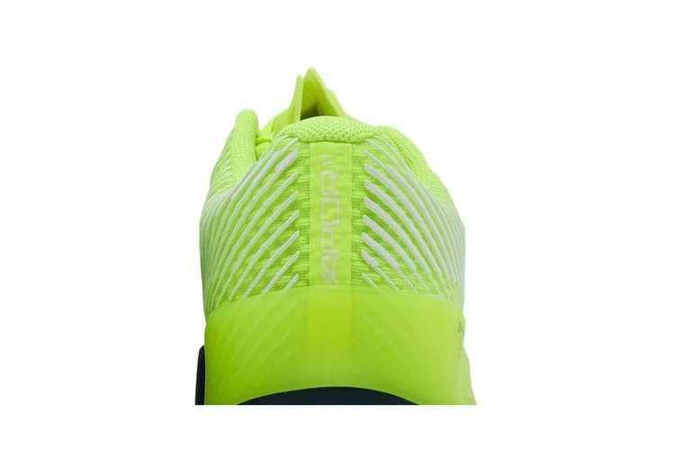 Кроссовки NikeCourt Air Zoom Vapor 11 HC 'Volt'