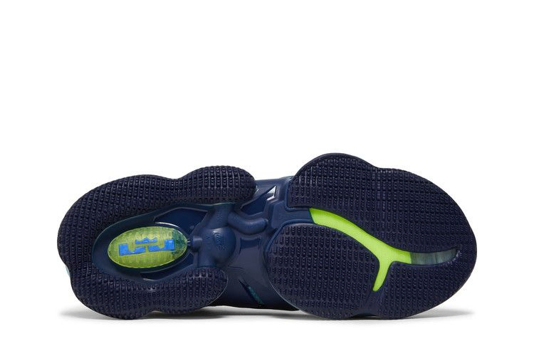 Кроссовки Nike LeBron 19 'Fast Food - Dutch Blue'