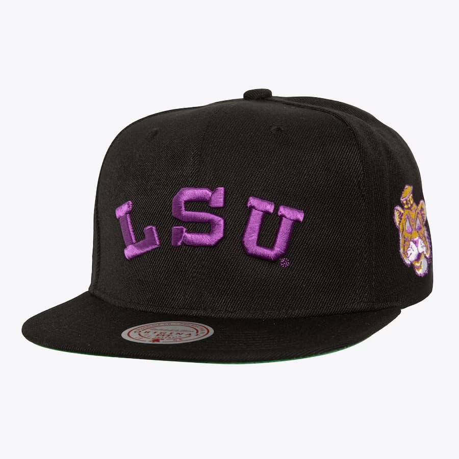 Бейсболка Mitchell & Ness Black LSU Tigers Vault Collection Triple Play Snapback Hat