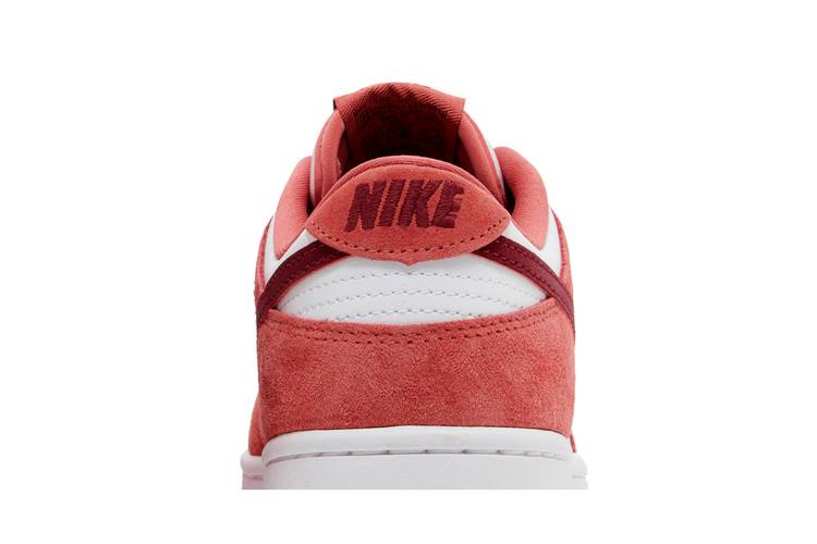 Кроссовки Nike Wmns Dunk Low 'Valentine's Day 2024'