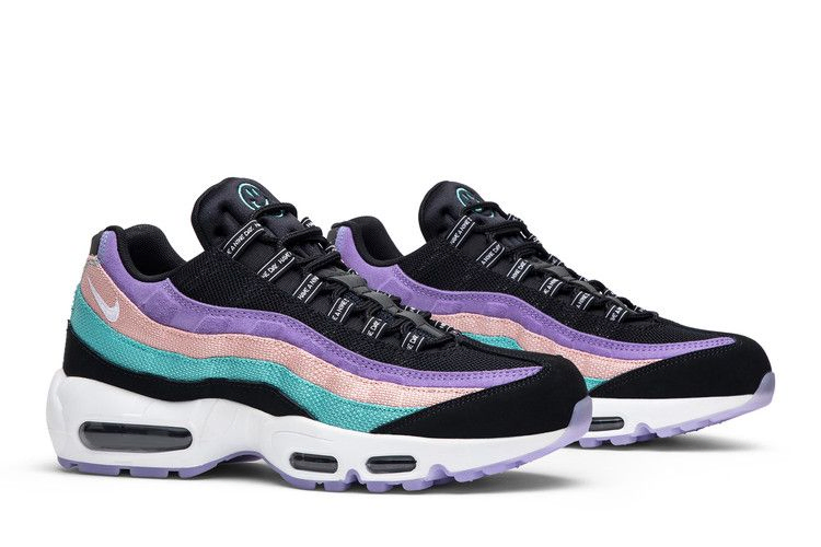 air-max-95-have-a-nike-day-am95-hand_07