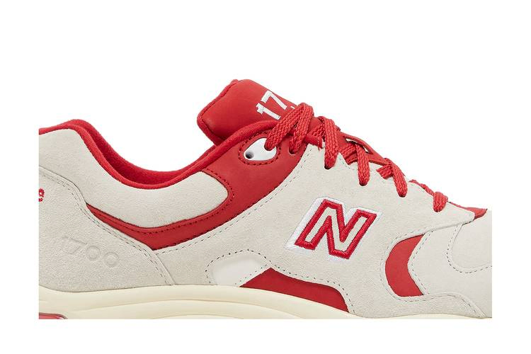 Кроссовки Kith x New Balance 1700 'Canada Pack - Marshmallow'