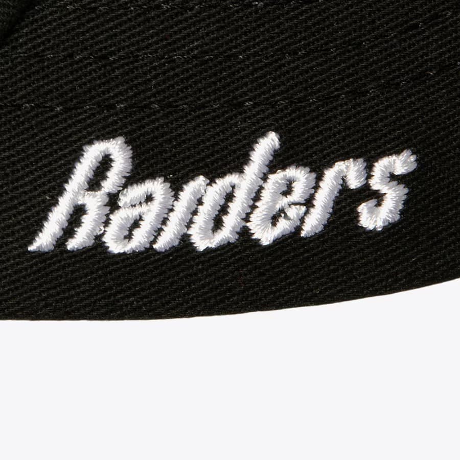 Бейсболка Mitchell & Ness Black Oakland Raiders Team Helmet Strapback Hat
