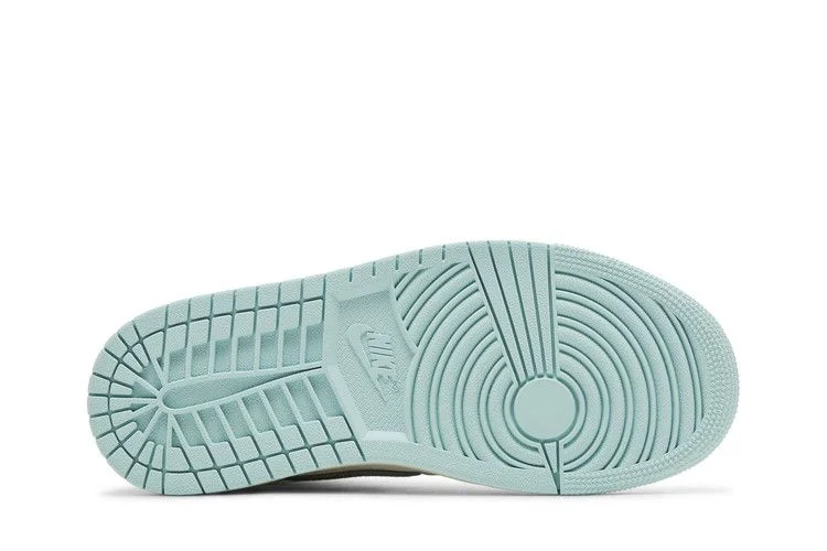 Кроссовки Wmns Air Jordan 1 High Method of Make 'Hydrogen Blue Light Dew'