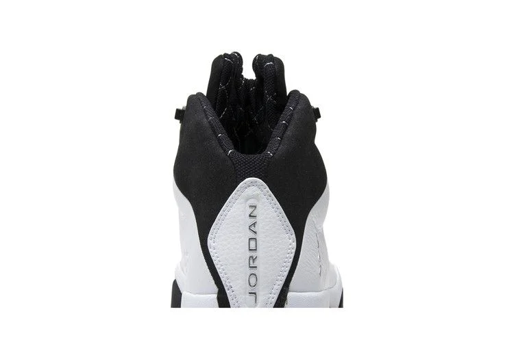 Krossovki-Air-Jordan-21-OG-Black-White-6