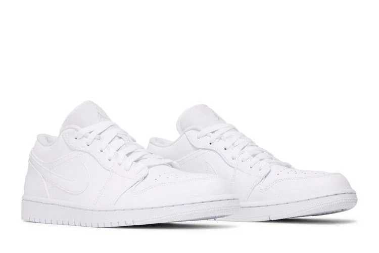 Krossovki-Air-Jordan-1-Low-Triple-White-7-1