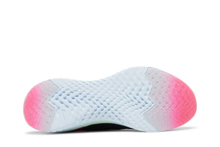 Кроссовки Nike Wmns Epic React Flyknit 2 'Pixel'