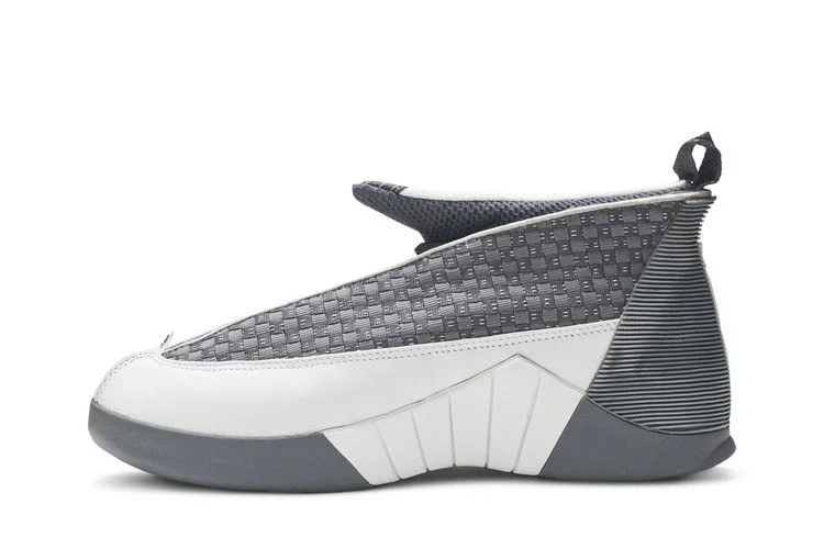 Krossovki-Air-Jordan-15-OG-Flint-Grey-2