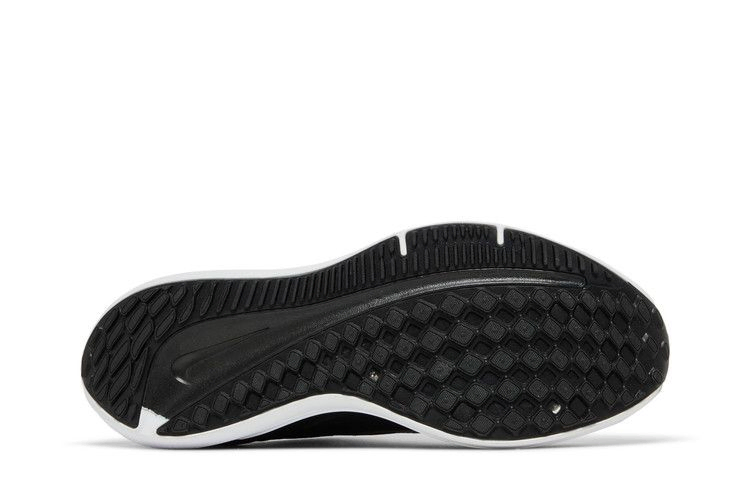 Кроссовки Nike Air Winflo 9 'Black University Red'
