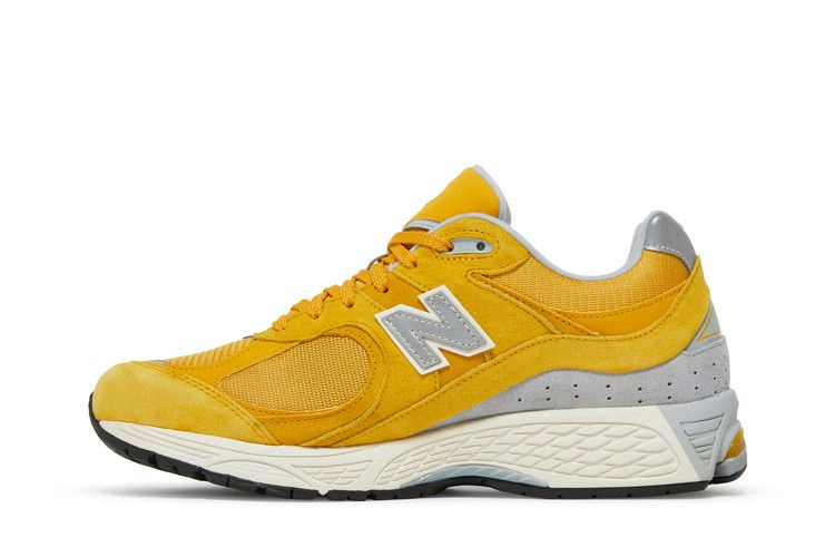 Кроссовки New Balance 2002R 'Egg yolk'