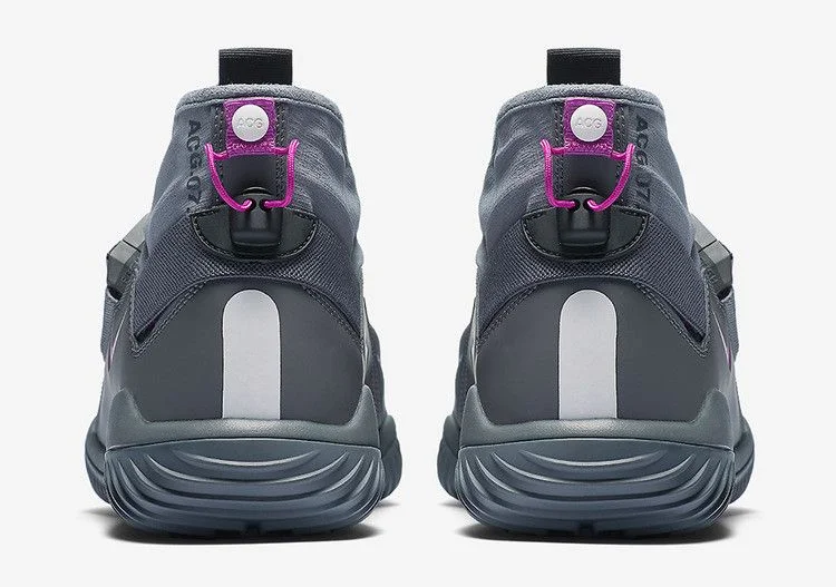 Krossovki-NikeLab-ACG-07-KMTR-Cool-Grey-3