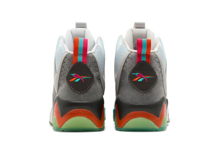 Кроссовки Sneakersnstuff x Packer Shoes x Reebok Kamikaze 2 Mid 'Token 38'