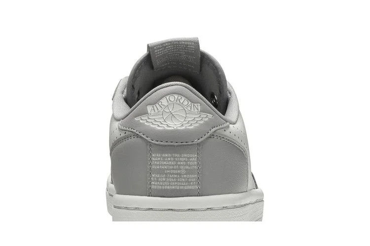 Кроссовки Wmns Air Jordan 1 Low Slip 'Atmosphere Grey'