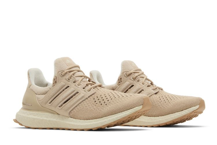 wmns-ultraboost-1-0-magic-beige-id9679_07