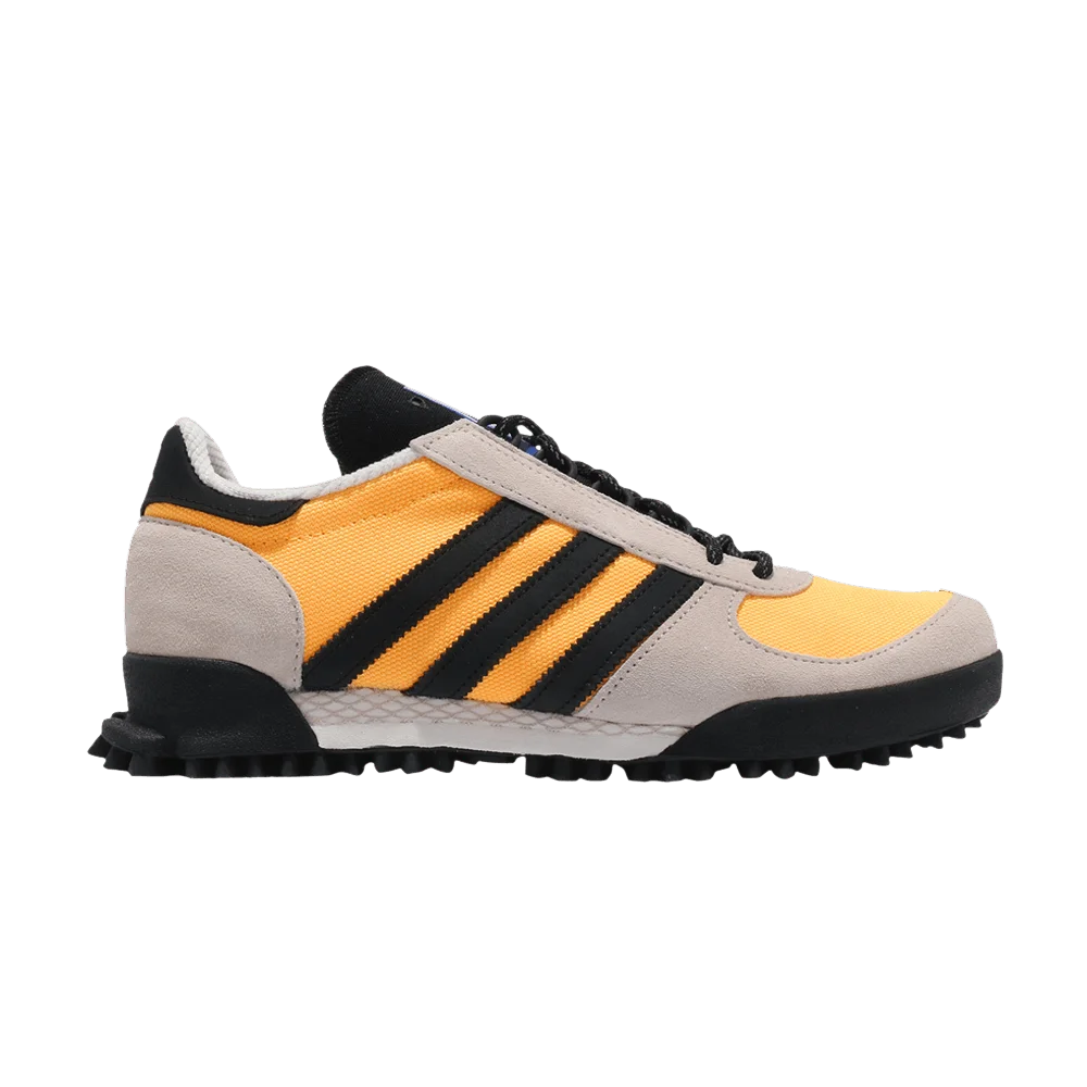 Krossovki-Adidas-Marathon-TR-Solar-Gold-Black