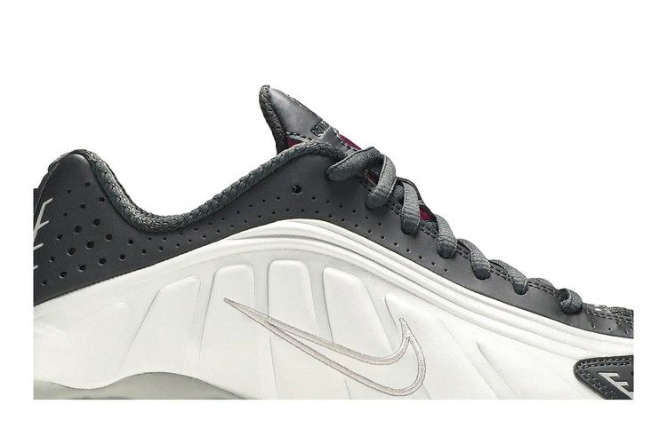 Кроссовки Nike Wmns Shox R4 'True Berry'