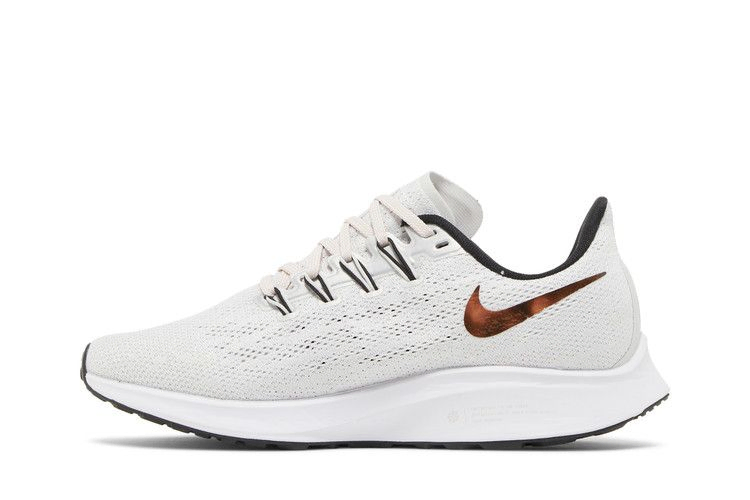 wmns-air-zoom-pegasus-36-barely-rose-cu4822-001_02