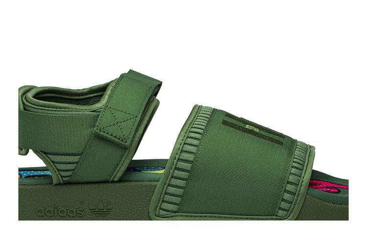 pharrell-x-adilette-2-0-sandal-tribe-green-fu7611_01