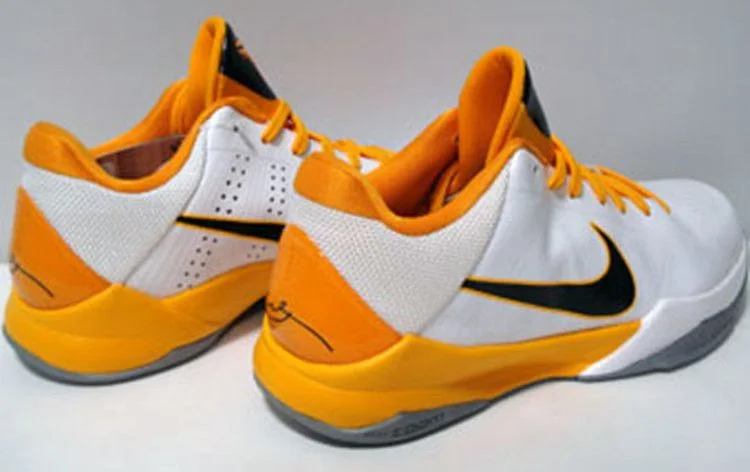 Кроссовки Nike Zoom Kobe 5 'White Del Sol'