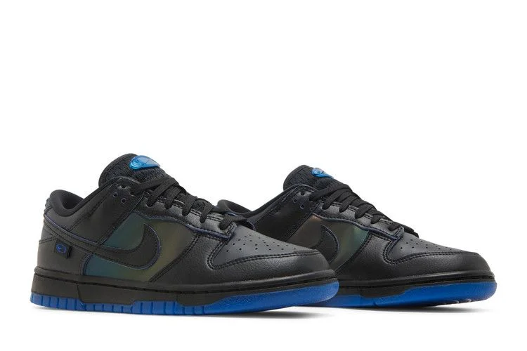 Krossovki-Nike-Wmns-Dunk-Low-Black-Royal-Iridescent-7