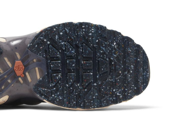 air-max-terrascape-plus-obsidian-madder-root-dn4587-400_04