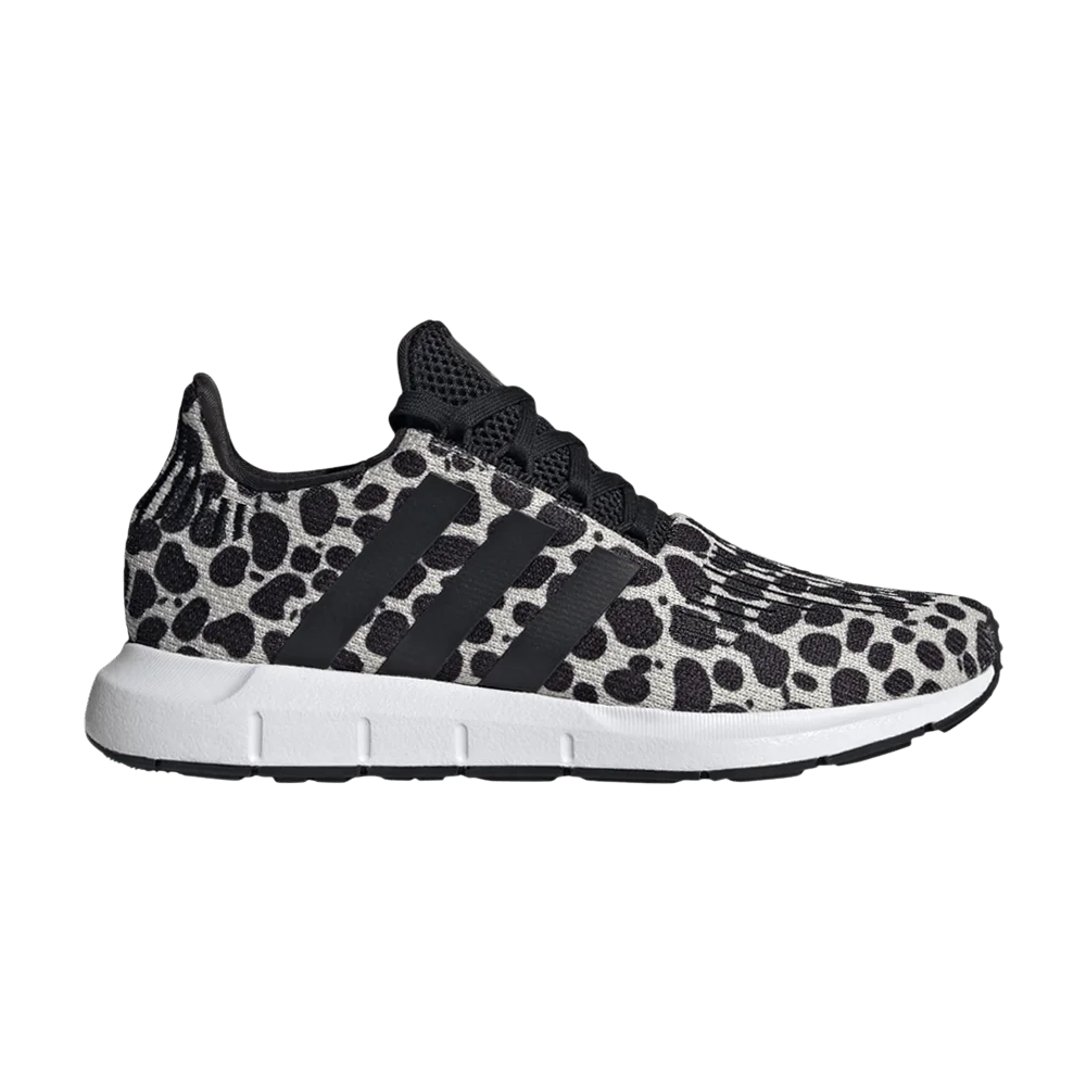 Krossovki-adidas-Wmns-Swift-Run-1.0-Animal-Print