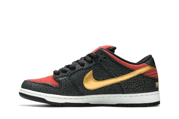 Кроссовки Brooklyn Projects x Nike Dunk Low Pro Prm SB 'Walk Of Fame'