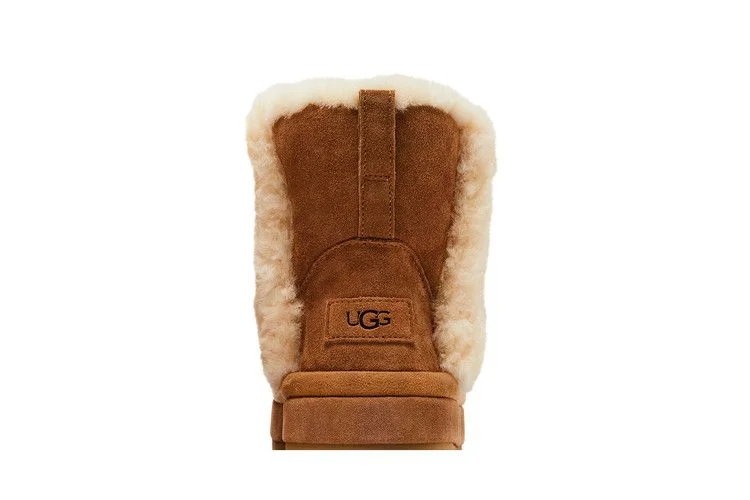 UGG Wmns Classic Chillapeak Boot 'Chestnut'