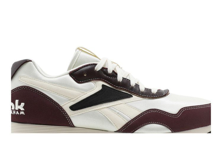 Кроссовки Victoria Beckham x Reebok Rapide 'Classic White Maroon'