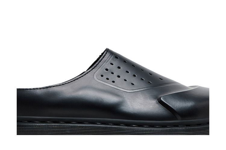 Dr. Martens Vent XX02 Mule 'Black'