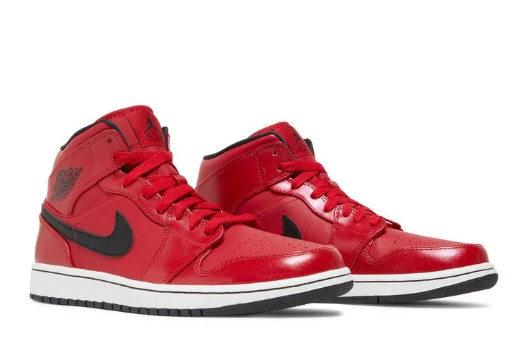 Krossovki-Air-Jordan-1-Retro-Mid-Gym-Red-7