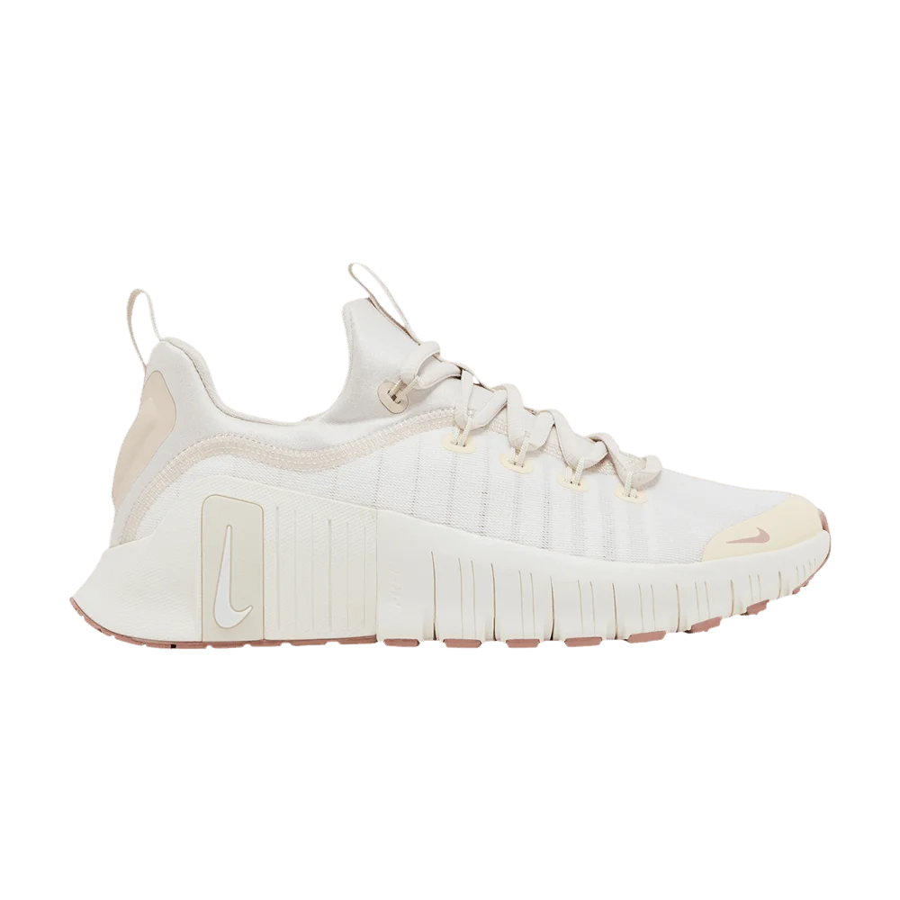Krossovki-Nike-Wmns-Free-Metcon-6-Soft-Pearl-Particle-Pink