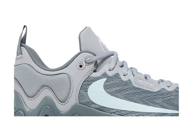 giannis-immortality-2-cool-grey-glacier-blue-dm0825-004_01