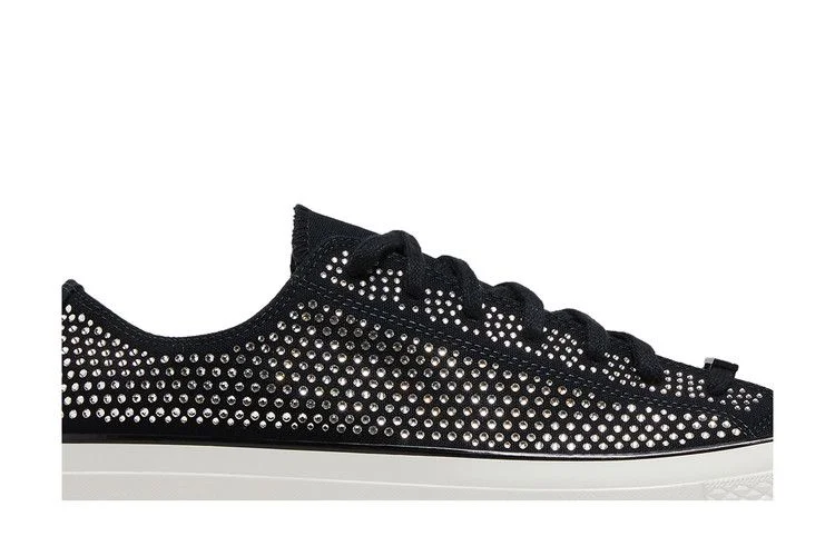 Krossovki-Swarovski-x-Converse-Chuck-70-Low-Black-1