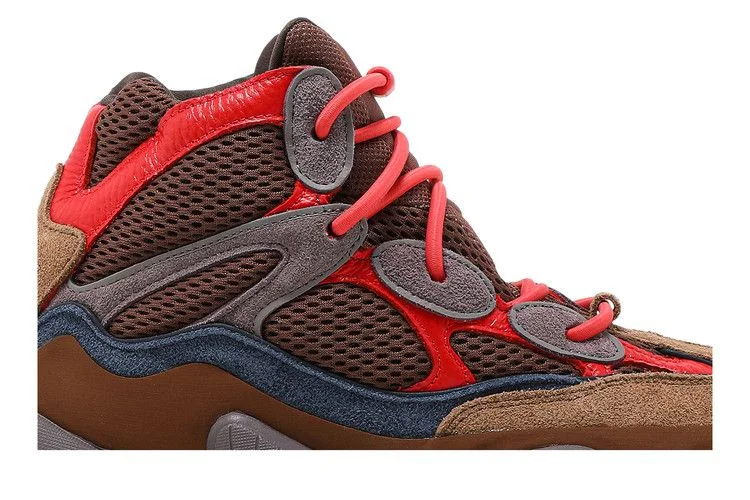 Krossovki-adidas-Yeezy-500-High-Sumac-1