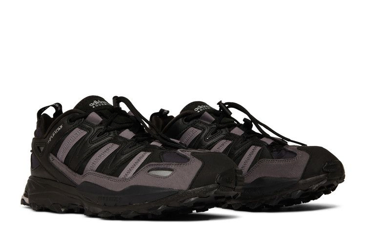 hyperturf-black-trace-grey-gx2022_07