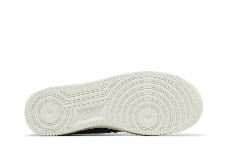 Кроссовки Nike Wmns Air Force 1 Low 'Metallic Platinum'