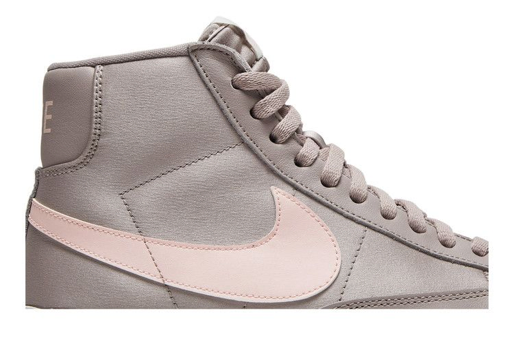 Кроссовки Nike Wmns Blazer Mid Premium 'Pumice Echo Pink'