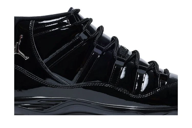 Кроссовки Air Jordan 11 Mid TD Cleat 'Patent Black'