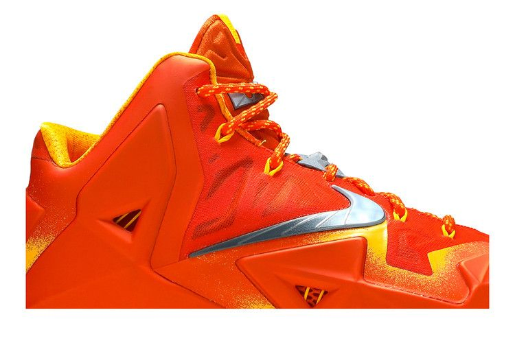 Кроссовки Nike LeBron 11 Preheat 'Forging Iron'