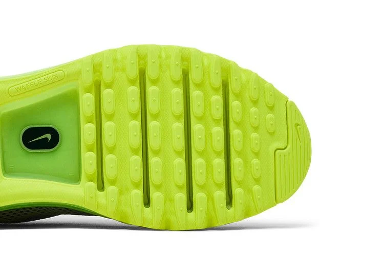 Krossovki-Nike-Air-Max-2013-Wolf-Grey-Volt-4