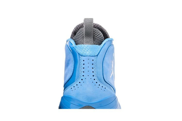 air-jordan-2012-484654-400_06