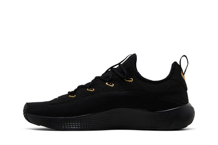 lebron-tr-1-black-metallic-gold-fj6151-004_02