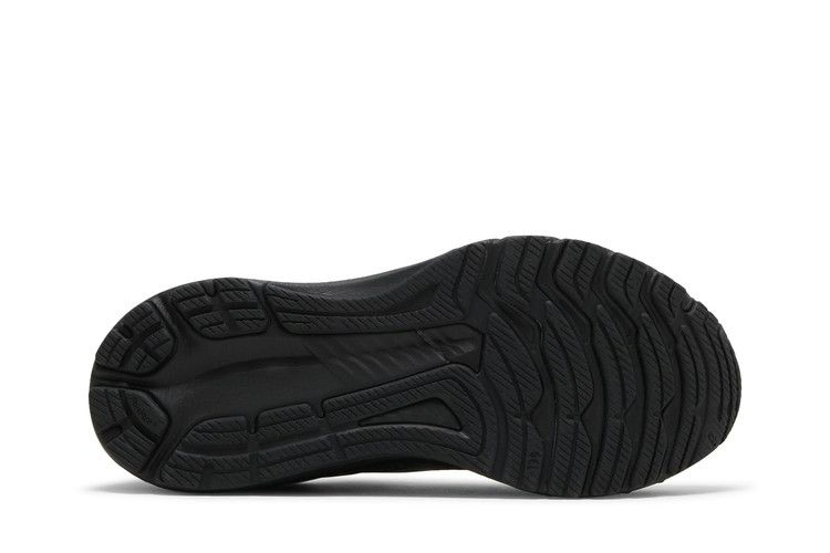 wmns-gt-2000-10-wide-triple-black-1012b044-001_03