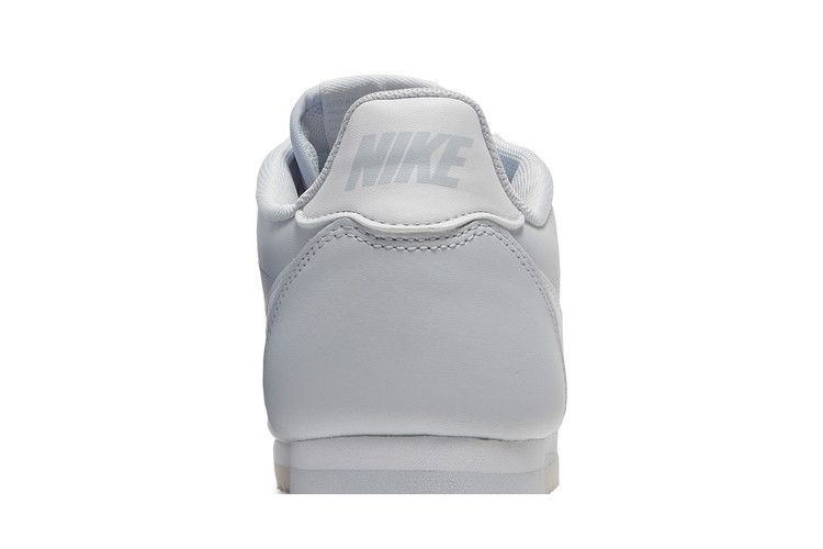 wmns-classic-cortez-leather-football-grey-807471-023_06